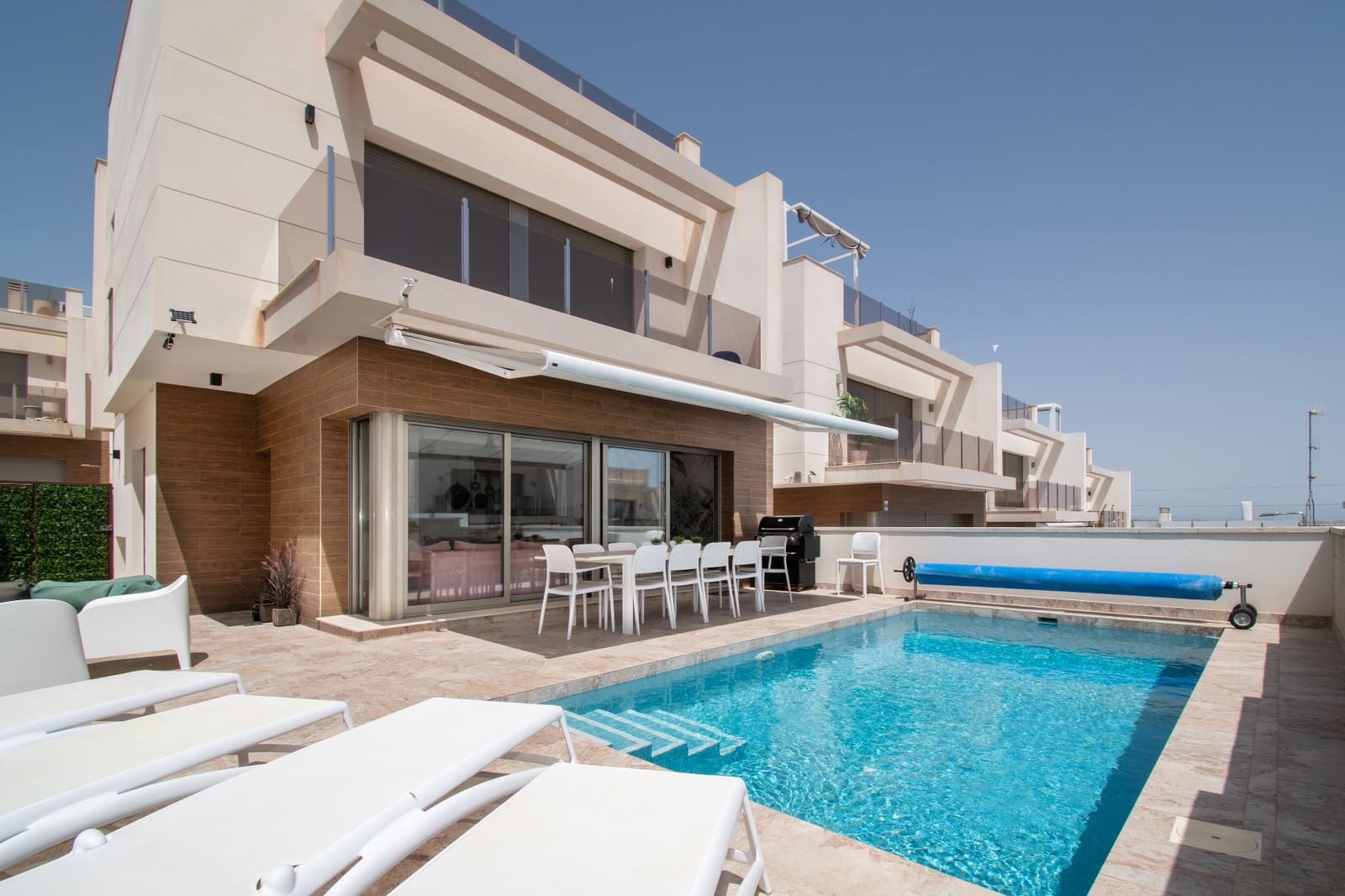 5 Zimmer Villa zu verkaufen in Orihuela Costa mit Pool - 560.000 € (Ref: 10090060)
