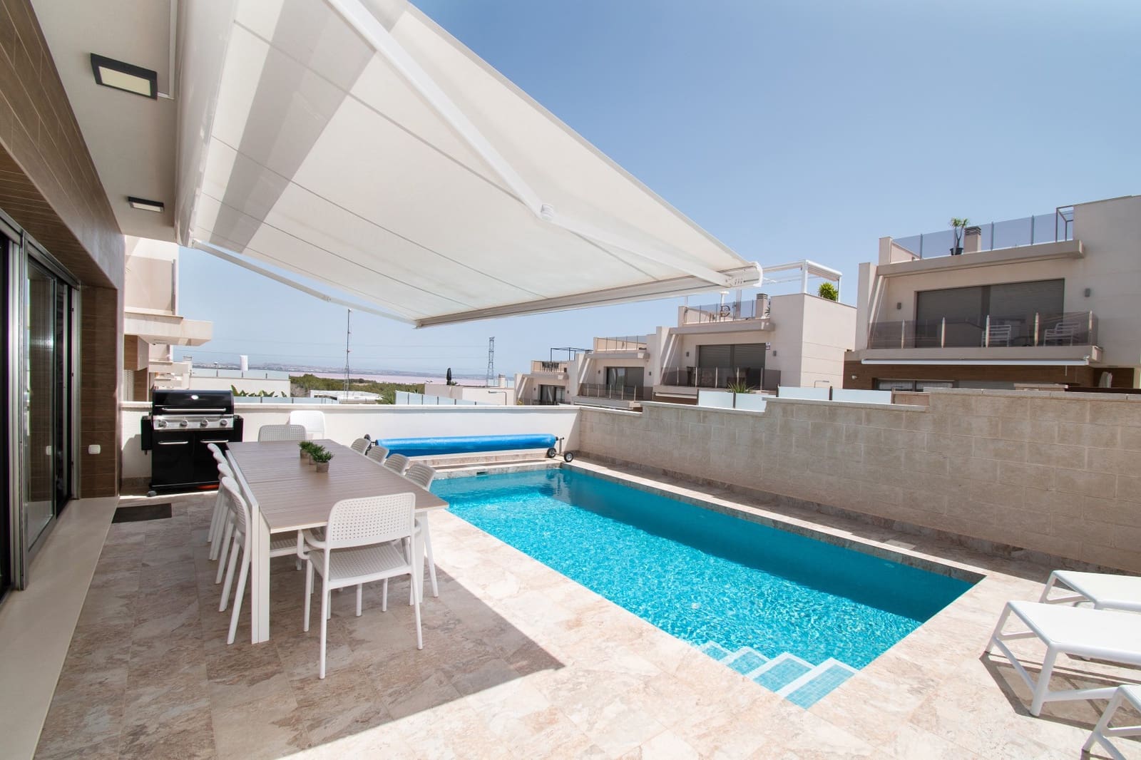 5 Zimmer Villa zu verkaufen in Orihuela Costa mit Pool - 560.000 € (Ref: 10090060)