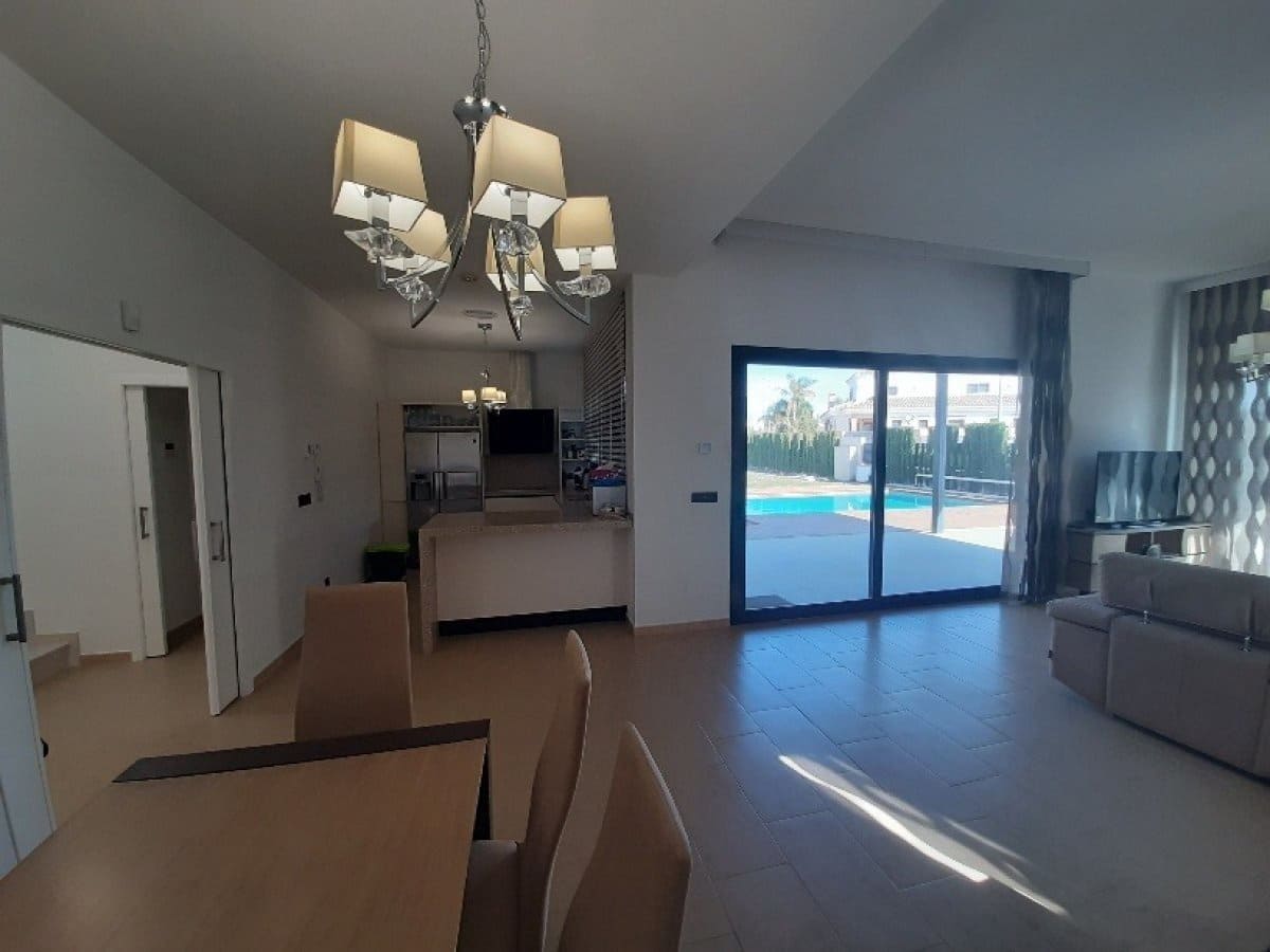 Chalet de 4 habitaciones en La Ribera en venta con piscina - 1.990.000 € (Ref: 10090985)