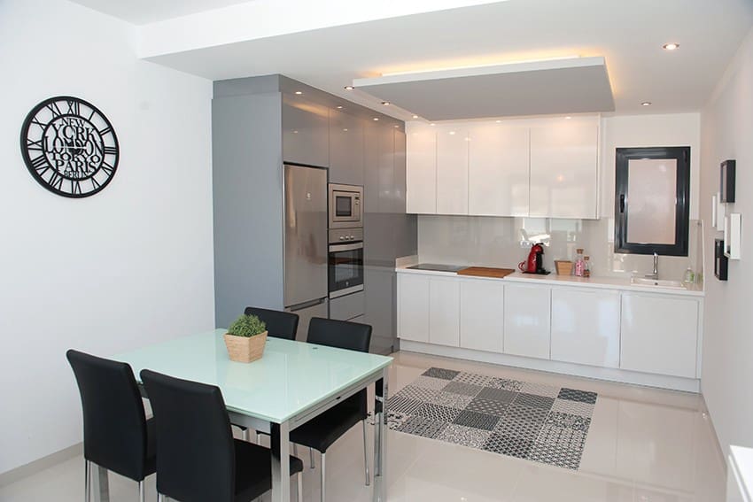 2 soverom Leilighet til salgs i Pilar de la Horadada - € 279 000 (Ref: 10108636)