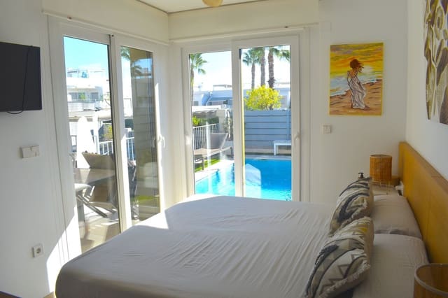 3 camera da letto Villa in vendita in Orihuela Costa, Orihuela con piscina garage - 375.000 € (Rif: 10118517)