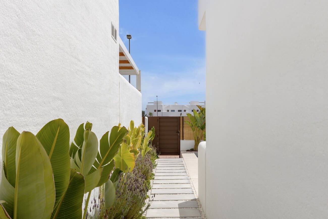 3 soveværelse Villa til salg i Los Alcazares med swimmingpool - € 539.000 (Ref: 10132957)