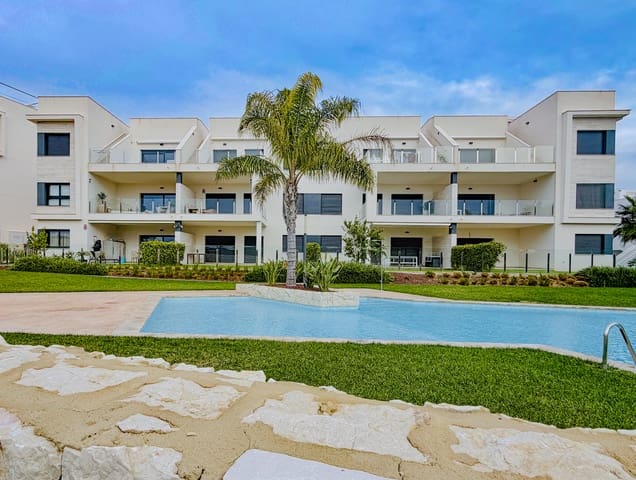 3 camera da letto Appartamento in vendita in Pinar de Campoverde, Pilar de la Horadada con piscina garage - 389.000 € (Rif: 10138899)