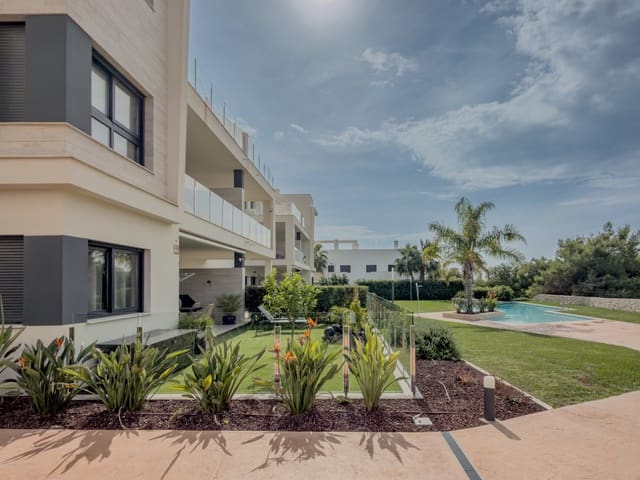Apartamento de 3 habitaciones en Pinar de Campoverde, Pilar de la Horadada en venta con piscina garaje - 389.000 € (Ref: 10138899)