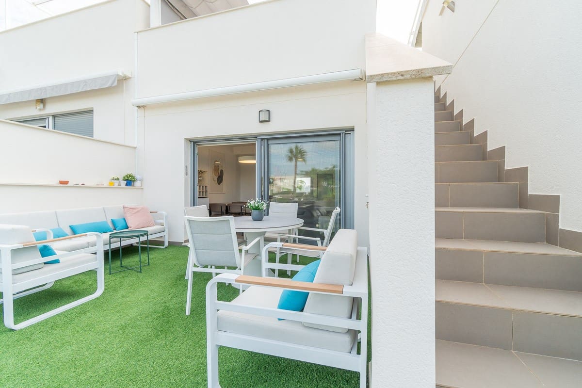 2 sypialnia Bungalow na sprzedaż w Orihuela Costa z basenem garażem - 240 000 € (Ref: 10145381)