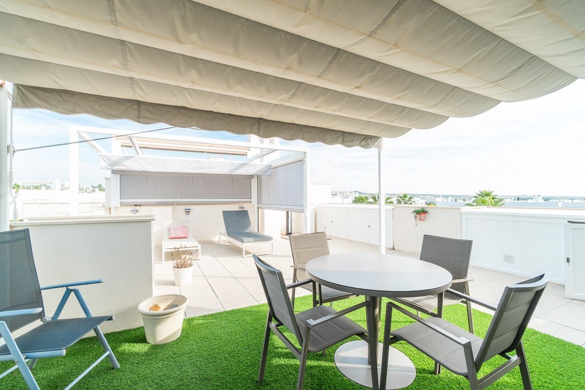 2 sypialnia Bungalow na sprzedaż w Orihuela Costa z basenem garażem - 240 000 € (Ref: 10145381)