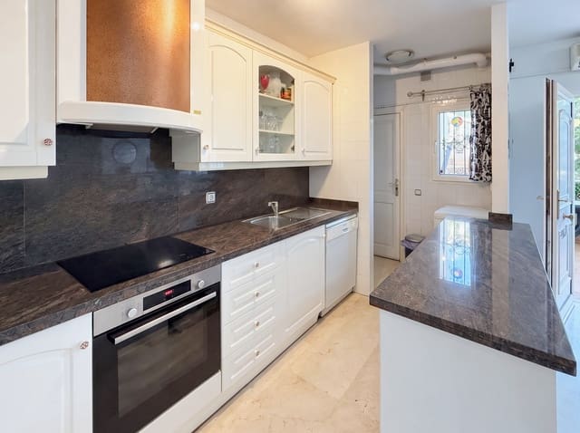 4 bedroom Townhouse for sale in Lomas de Campoamor - Las Ramblas, Orihuela with pool - € 255,000 (Ref: 10150549)