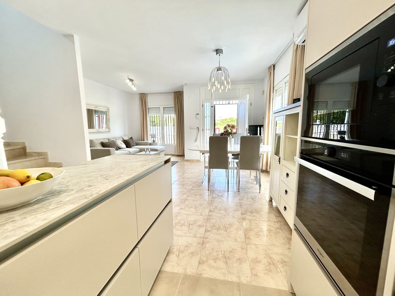 3 soverom Hus til salgs i Dehesa de Campoamor med svømmebasseng garasje - € 345 000 (Ref: 10157029)