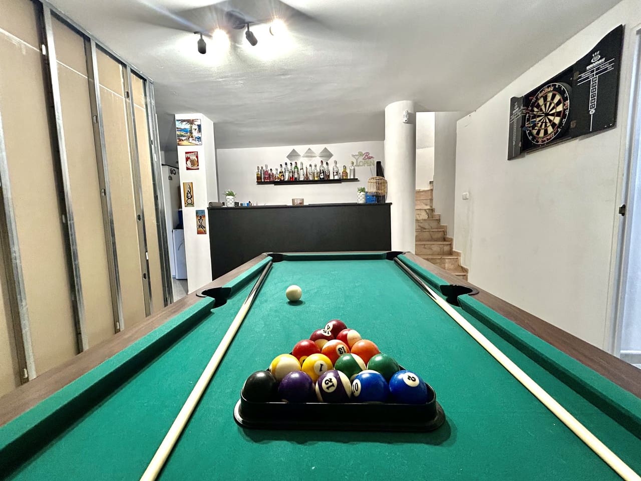 4 bedroom Villa for sale in Villamartin - € 429,900 (Ref: 10162056)