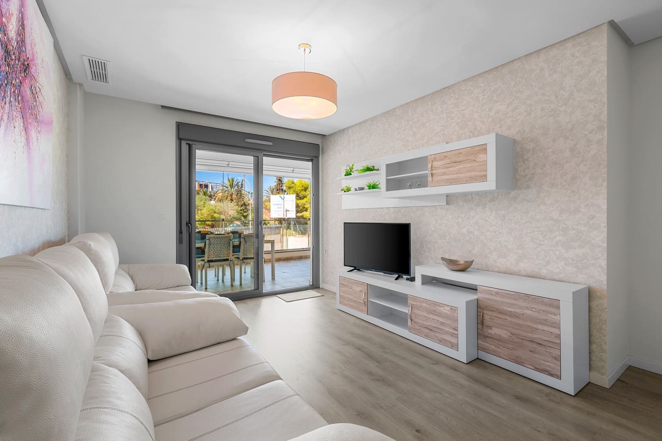 2 sovrum Lägenhet till salu i Orihuela Costa med pool - 245 900 € (Ref: 10162061)