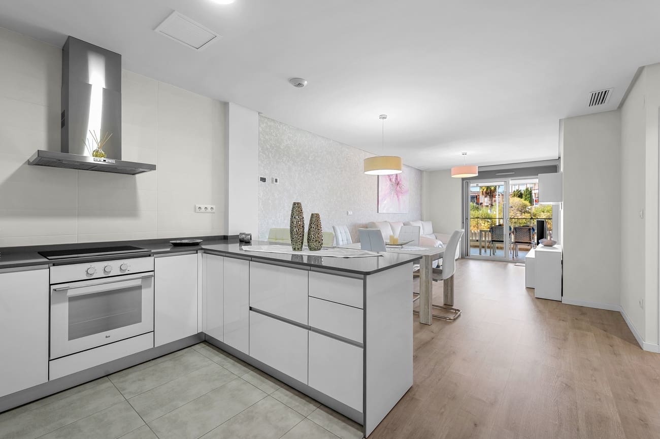 2 sovrum Lägenhet till salu i Orihuela Costa med pool - 245 900 € (Ref: 10162061)