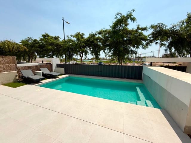 4 soveværelse Villa til salg i Torre-Pacheco med swimmingpool garage - € 599.000 (Ref: 10163934)