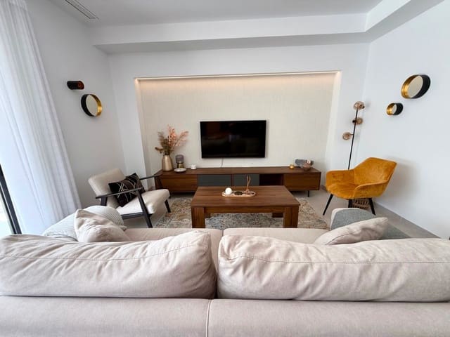 4 soveværelse Villa til salg i Torre-Pacheco med swimmingpool garage - € 599.000 (Ref: 10163934)