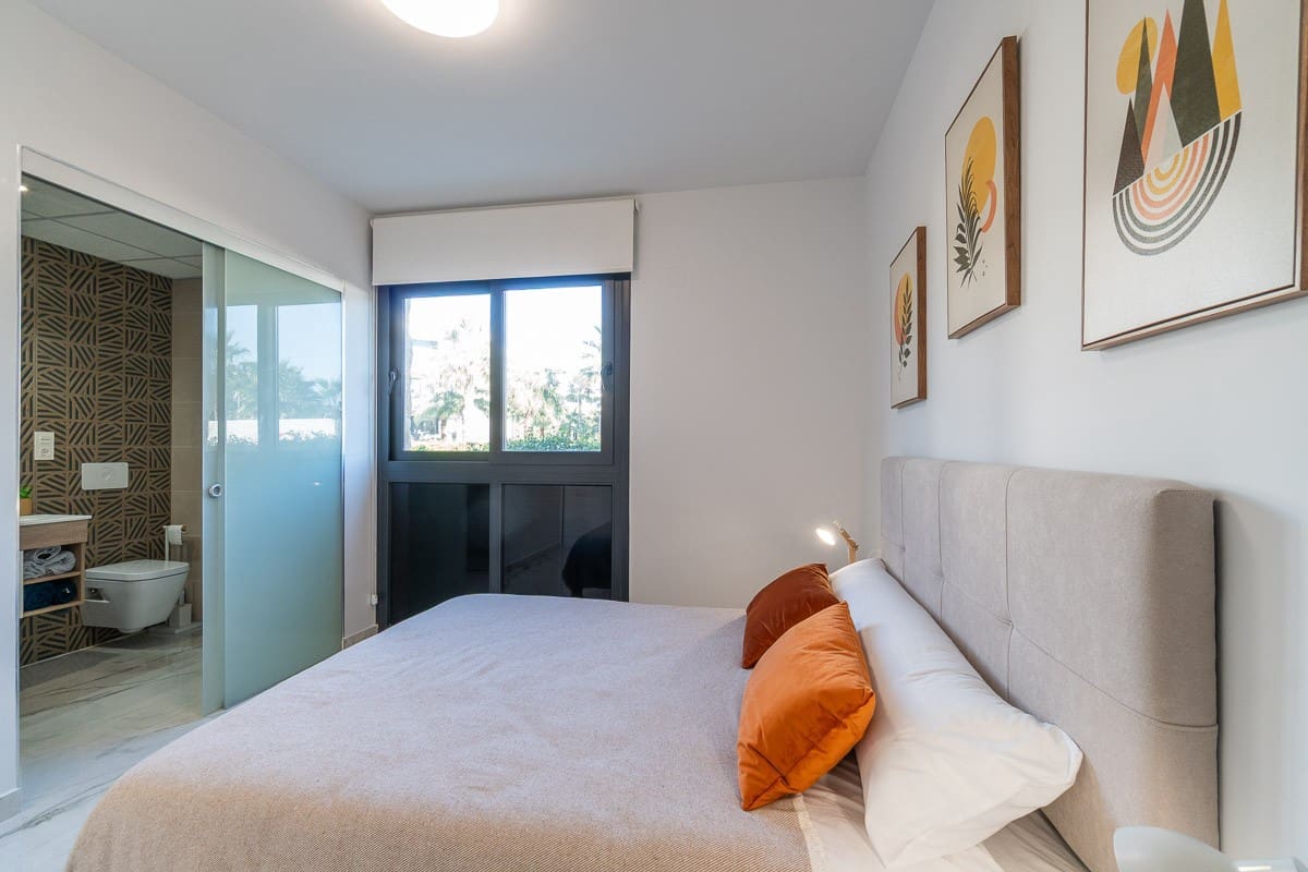 2 soveværelse Lejlighed til salg i Orihuela Costa med swimmingpool garage - € 279.900 (Ref: 10167953)