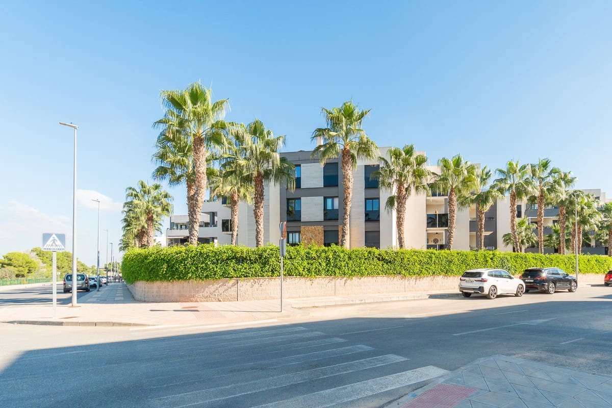 2 soveværelse Lejlighed til salg i Orihuela Costa med swimmingpool garage - € 279.900 (Ref: 10167953)