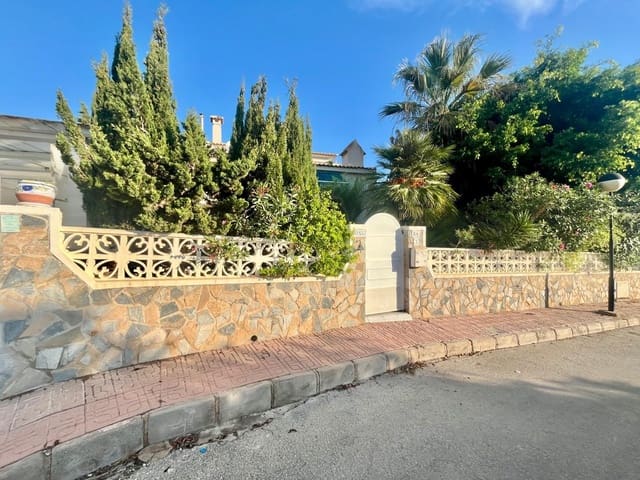 3 Zimmer Villa zu verkaufen in San Miguel de Salinas mit Pool - 350.000 € (Ref: 10170377)