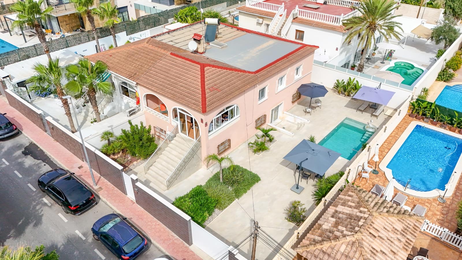 3 Zimmer Villa zu verkaufen in Punta Prima mit Pool Garage - 680.000 € (Ref: 10173011)