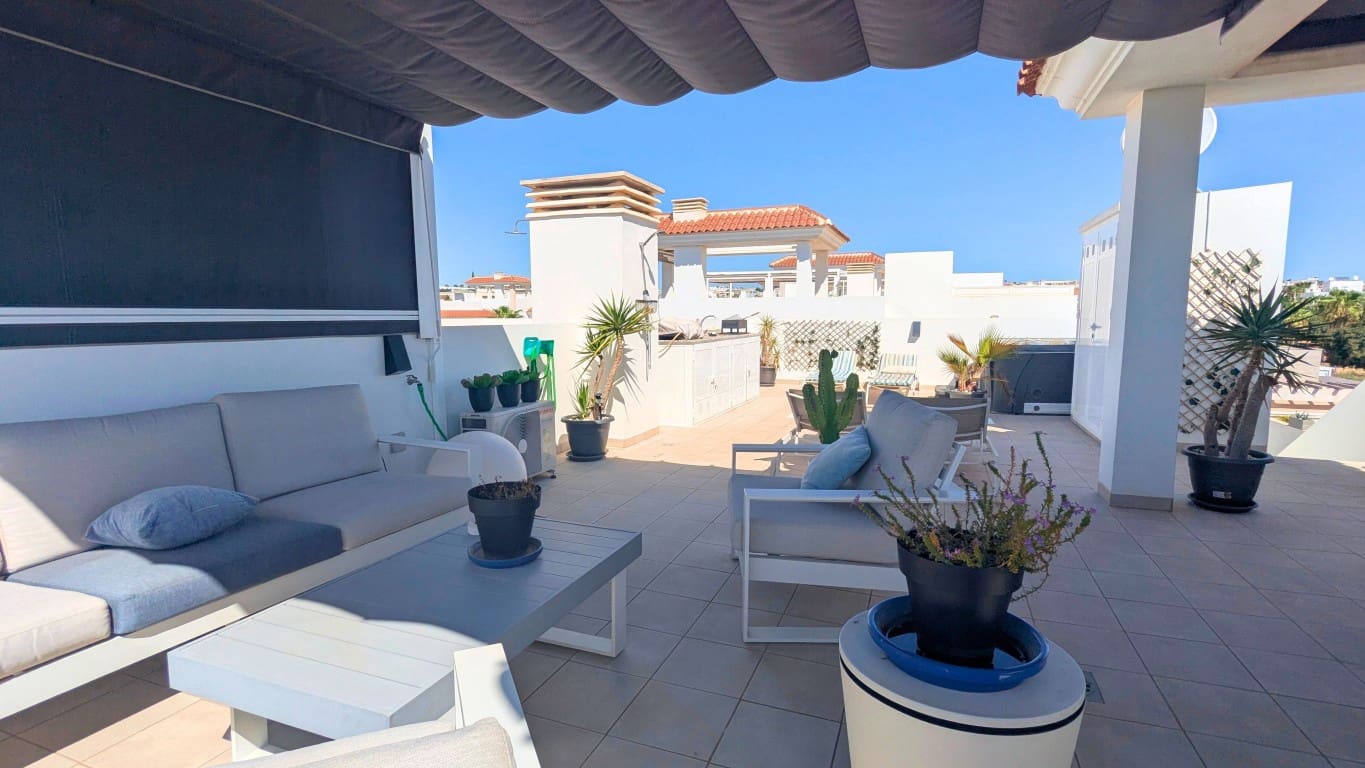2 soverom Penthouse til salgs i Ciudad Quesada med svømmebasseng - € 325 000 (Ref: 10174307)