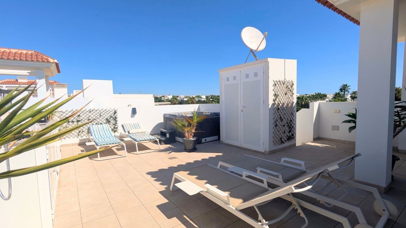 2 soverom Penthouse til salgs i Ciudad Quesada med svømmebasseng - € 325 000 (Ref: 10174307)