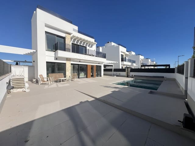 5 sovrum Villa till salu i Torre-Pacheco med pool garage - 795 000 € (Ref: 10179607)
