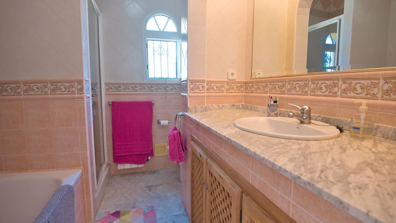 3 chambre Villa/Maison à vendre à Dehesa de Campoamor avec piscine garage - 529 000 € (Ref: 10182292)