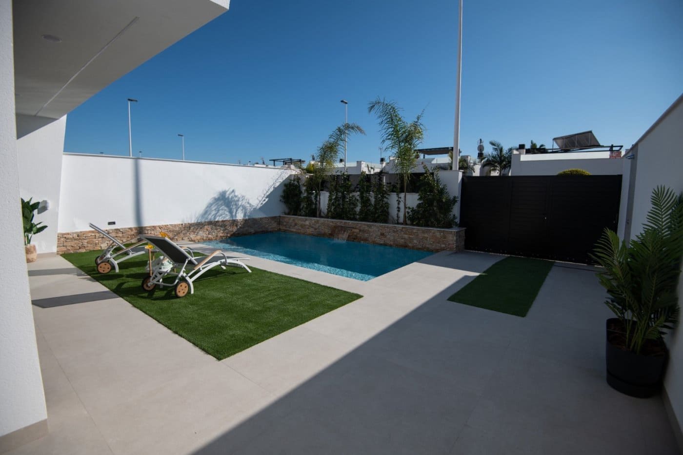 3 quarto Casa em Banda para venda em Santiago de la Ribera com piscina garagem - 595 000 € (Ref: 10182295)