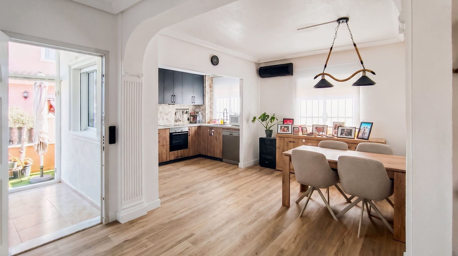 2 slaapkamer Huis te koop in Pilar de la Horadada met zwembad - € 239.000 (Ref: 10183955)