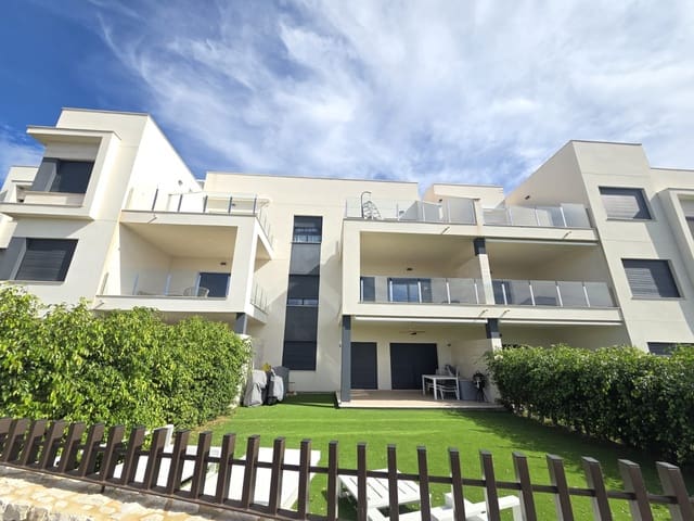 Ático de 2 habitaciones en Pinar de Campoverde, Pilar de la Horadada en venta con piscina garaje - 346.000 € (Ref: 10183959)
