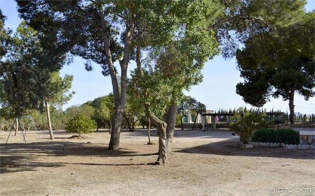 9 makuuhuone Huvila myytävänä paikassa Centro, Los Alcázares - 840 000 € (Ref: 6703109)