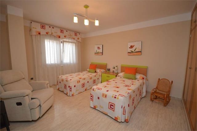6 soverom Villa til salgs i Cartagena Ciudad, Cartagena - € 318 000 (Ref: 6703228)