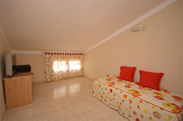 6 soverom Villa til salgs i Cartagena Ciudad, Cartagena - € 318 000 (Ref: 6703228)