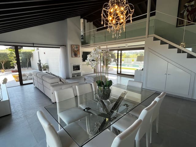 4 bedroom Villa for sale in Sucina, Murcia city with pool garage - € 995,000 (Ref: 6922422)