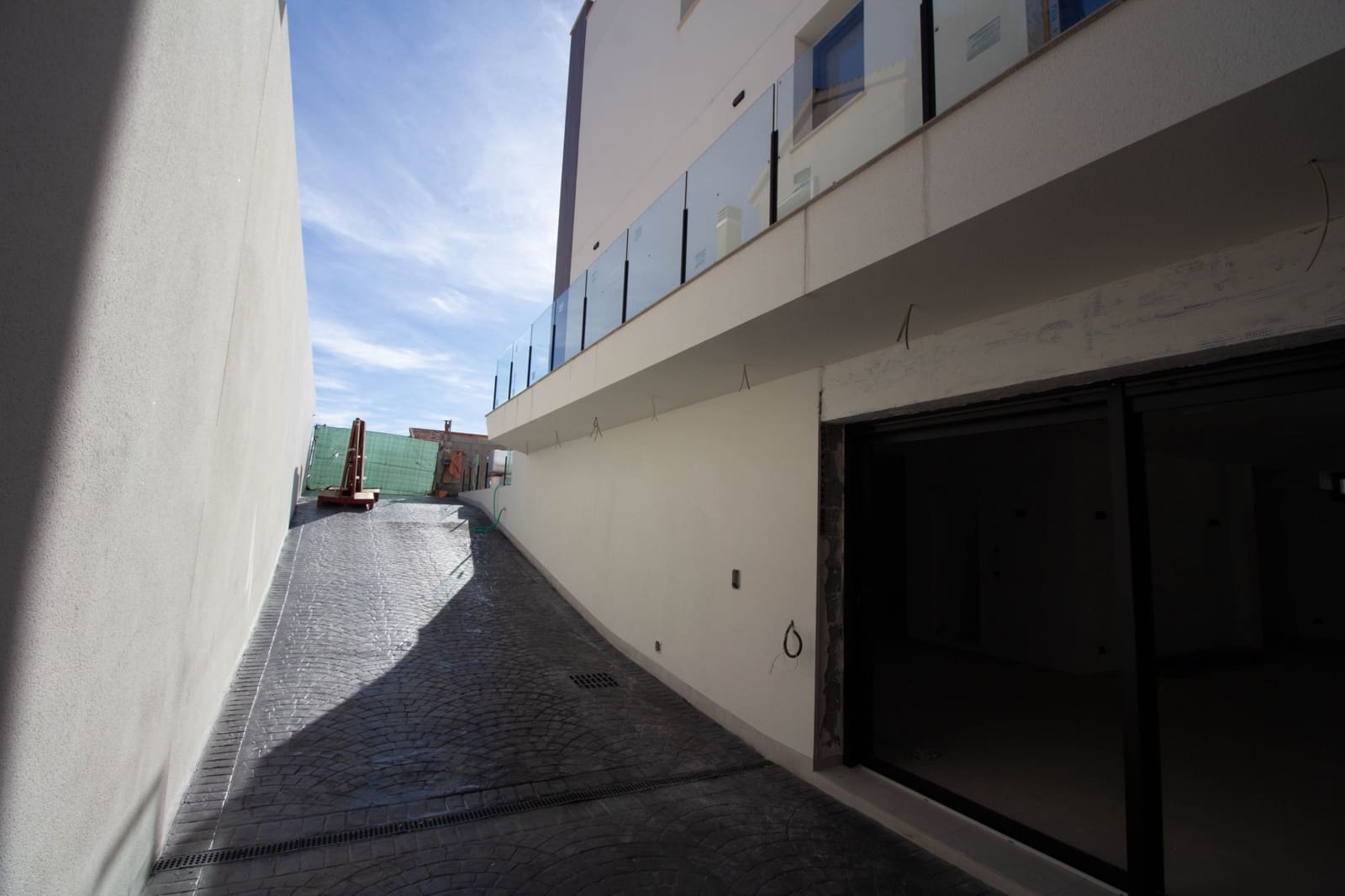 4 soveværelse Villa til salg i Torrevieja med swimmingpool garage - € 1.495.000 (Ref: 7424837)