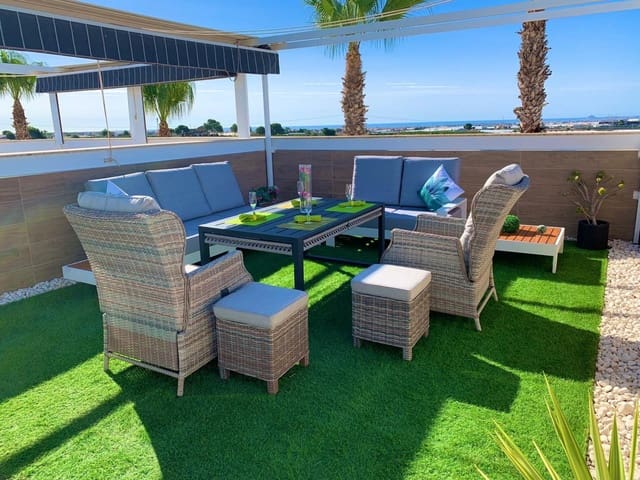 2 quarto Penthouse para venda em Pilar de la Horadada com piscina - 239 950 € (Ref: 8384614)