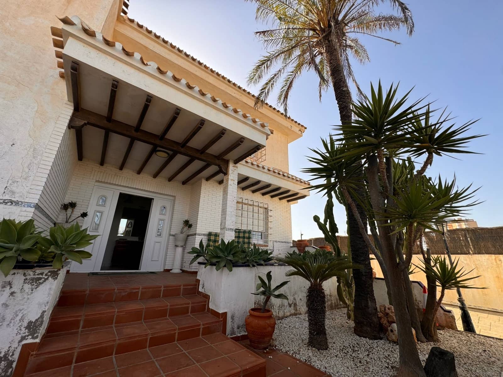 5 sypialnia Willa na sprzedaż w La Manga del Mar Menor z basenem - 870 000 € (Ref: 8451489)