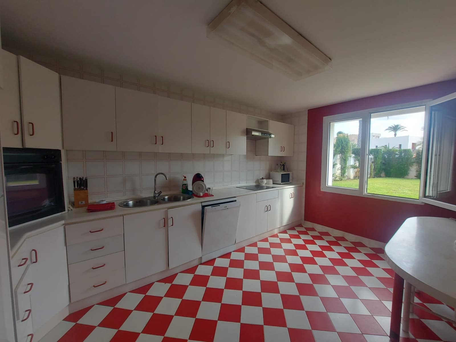 5 slaapkamer Villa te koop in La Manga del Mar Menor met zwembad garage - € 1.250.000 (Ref: 8569431)