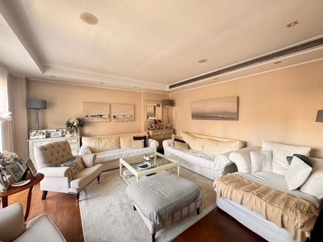 Ático de 4 habitaciones en Cartagena Ciudad, Cartagena en venta con piscina garaje - 850.000 € (Ref: 8614062)