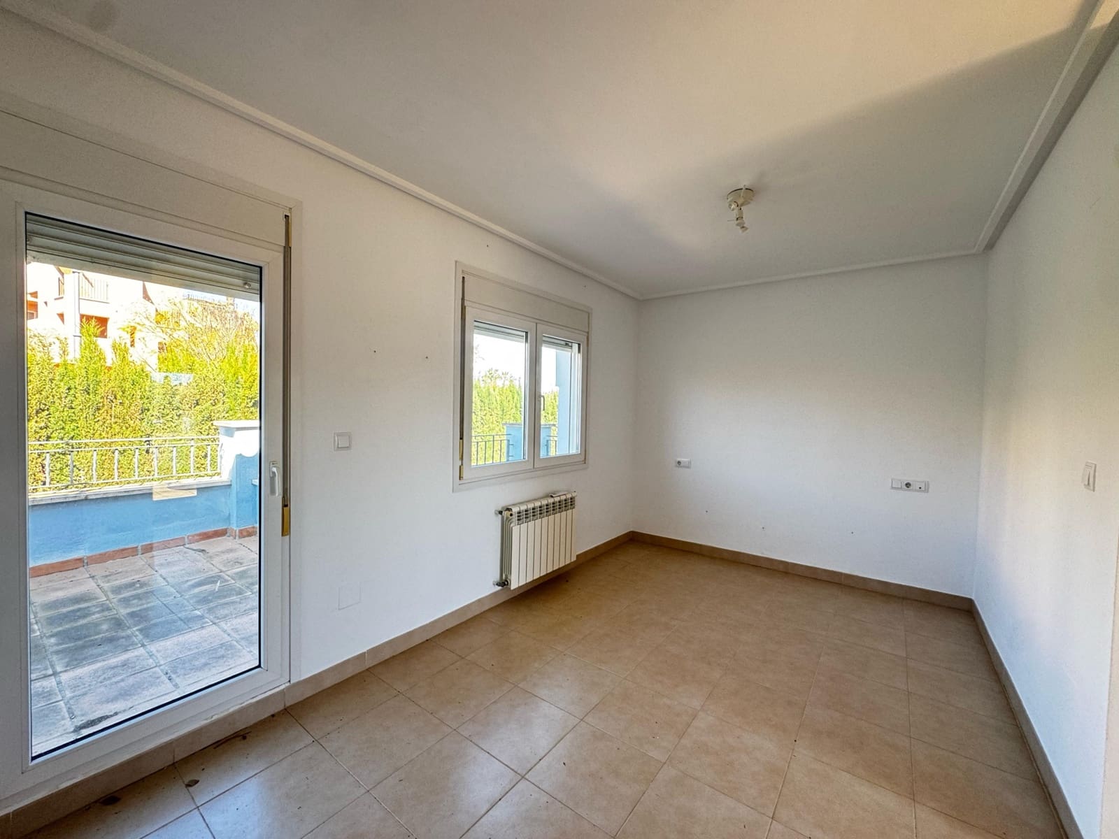 3 soveværelse Villa til salg i Mar Menor Golf Resort med swimmingpool garage - € 360.000 (Ref: 8637752)