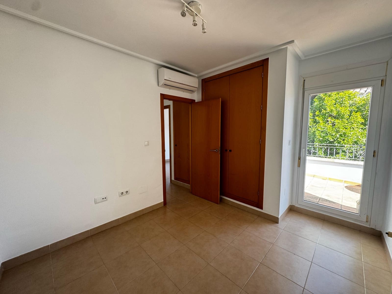 3 soveværelse Villa til salg i Mar Menor Golf Resort med swimmingpool garage - € 360.000 (Ref: 8637752)