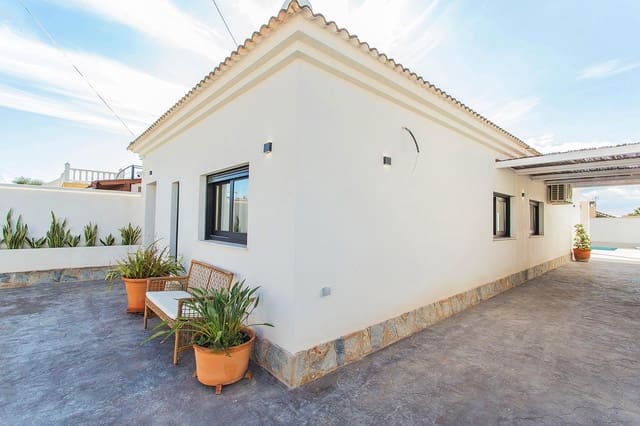 2 makuuhuone Omakotitalo myytävänä paikassa El Chaparral, Torrevieja mukana uima-altaan - 499 000 € (Ref: 8859820)