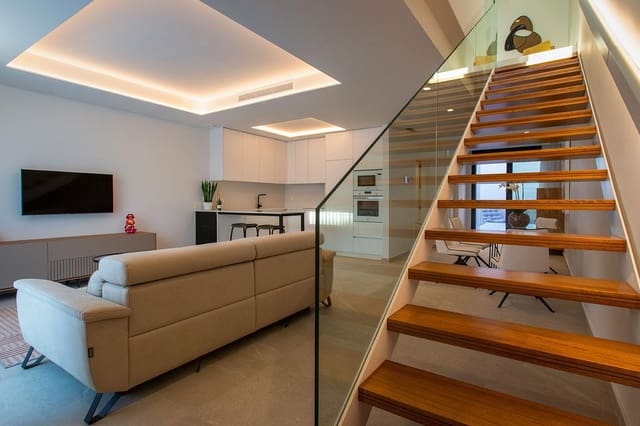 3 soveværelse Byhus til salg i Torre de la Horadada, Pilar de la Horadada med swimmingpool - € 499.900 (Ref: 8979954)