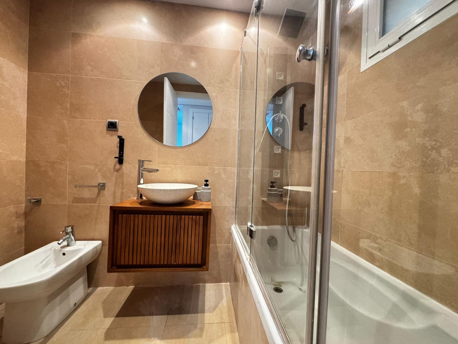 Apartamento de 2 habitaciones en Los Alcázares en venta con piscina - 130.800 € (Ref: 9000641)