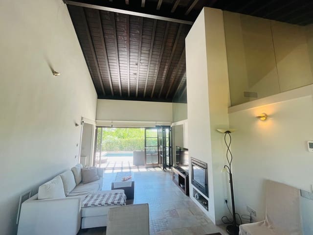 2 Zimmer Villa zu verkaufen in La Peraleja Golf Resort, Murcia Stadt mit Pool Garage - 290.000 € (Ref: 9126221)