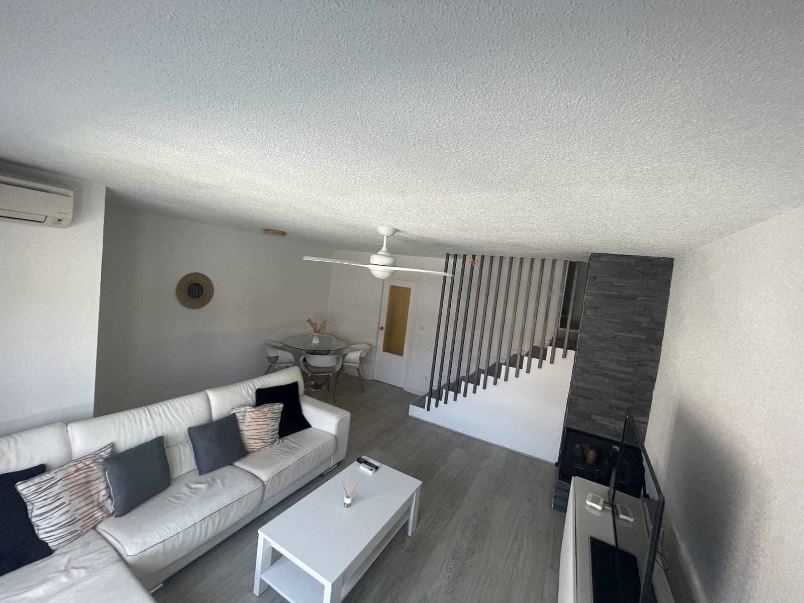 4 soverom Villa til salgs i Calabardina med svømmebasseng garasje - € 250 000 (Ref: 9138577)