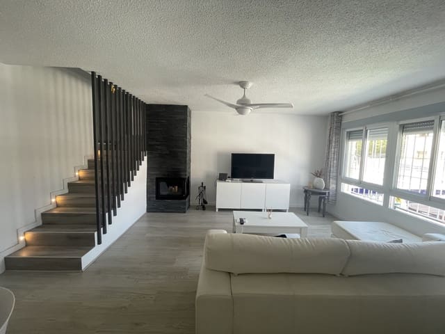 4 sypialnia Willa na sprzedaż w Calabardina, Aguilas z basenem garażem - 250 000 € (Ref: 9138577)