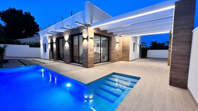 3 quarto Moradia para venda em Blue Lagoon com piscina - 619 900 € (Ref: 9151036)