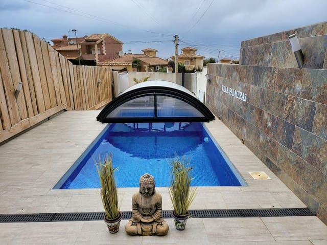 3 soveværelse Byhus til salg i El Chaparral - La Siesta - La Torreta, Torrevieja med swimmingpool - € 285.000 (Ref: 9172391)