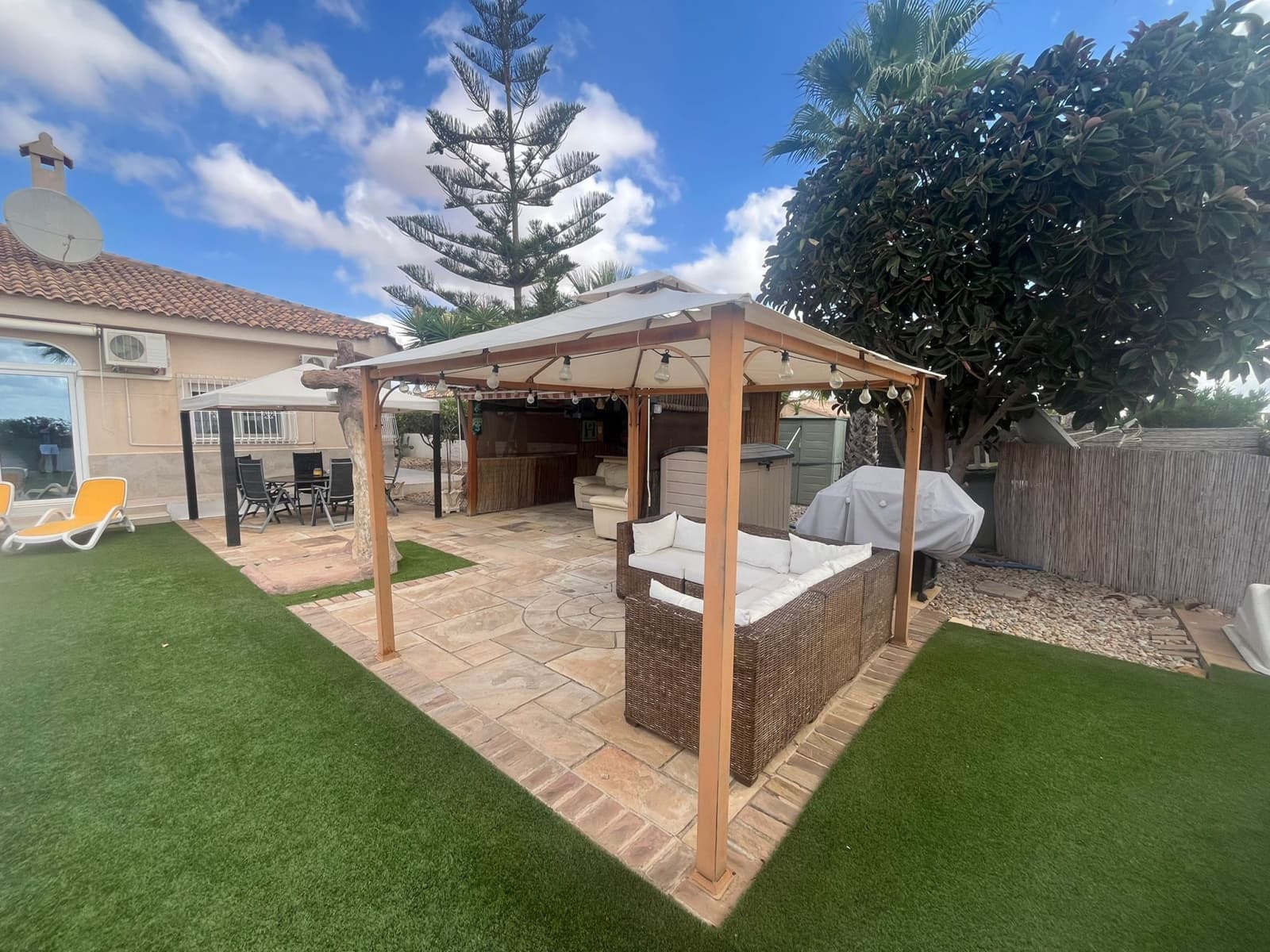 6 soveværelse Villa til salg i Gea y Truyols med swimmingpool - € 569.950 (Ref: 9211413)