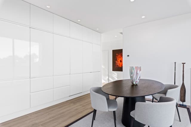 Chalet de 4 habitaciones en Las Colinas Golf, Orihuela en venta con piscina garaje - 799.000 € (Ref: 9254238)