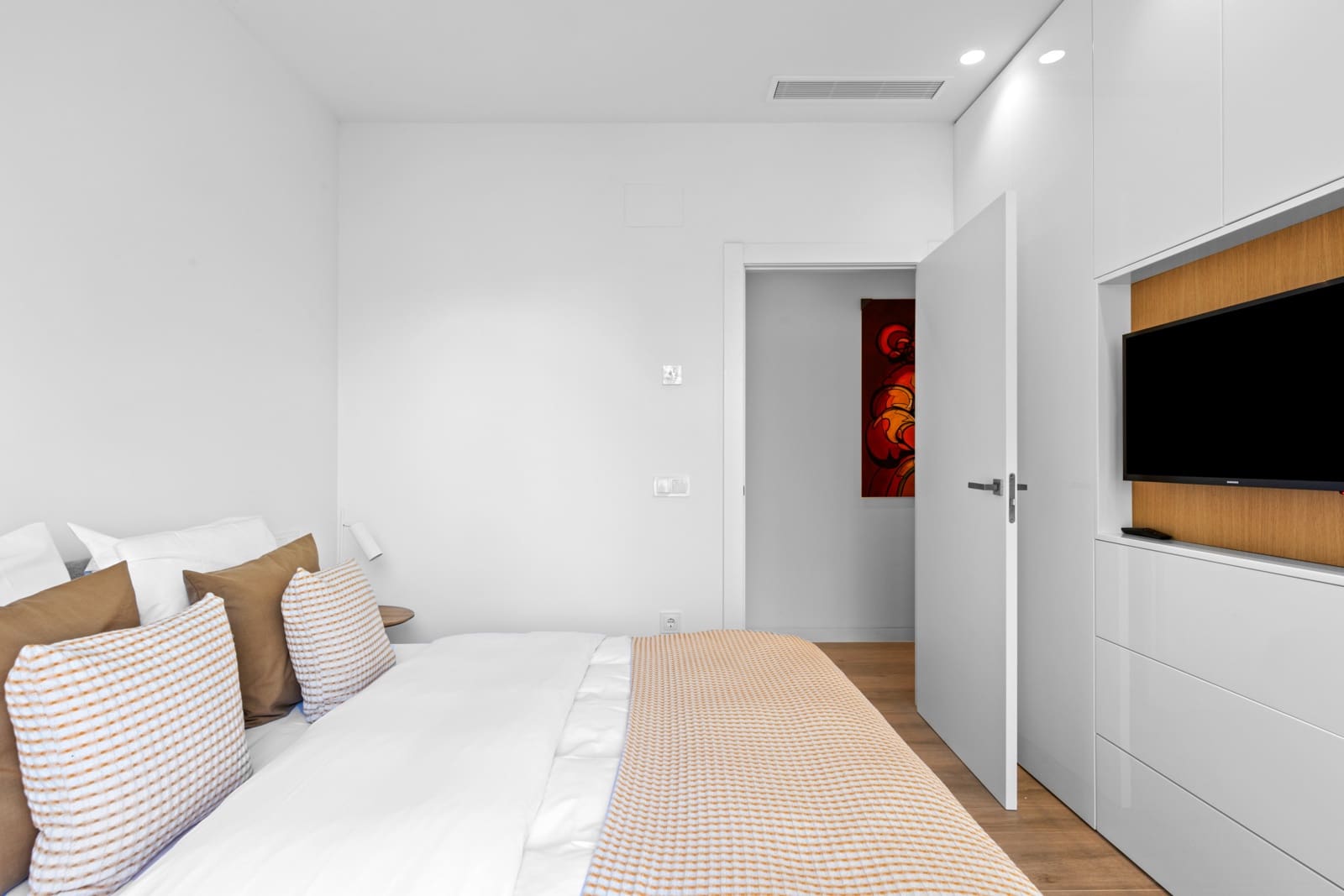 Chalet de 4 habitaciones en Las Colinas Golf en venta con piscina garaje - 799.000 € (Ref: 9254238)